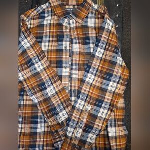 Classic Plaid Button-Down Shirt in Brown and Navy Eddie Bauer